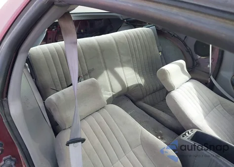 1994 Pontiac Firebird z USA, uszkodzony, nr VIN 2G2FS22S4R2218974